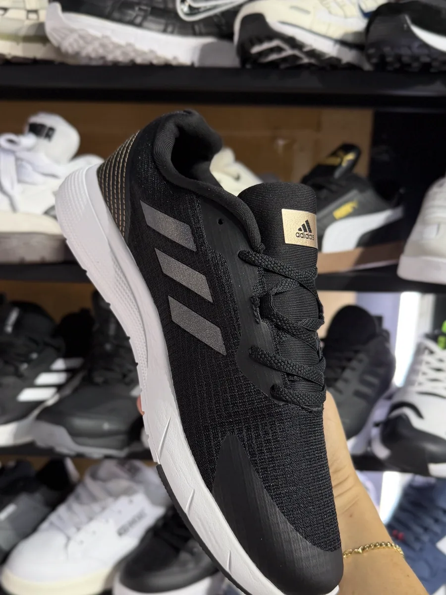 Adidas Running Negro / Cordones reflectivos