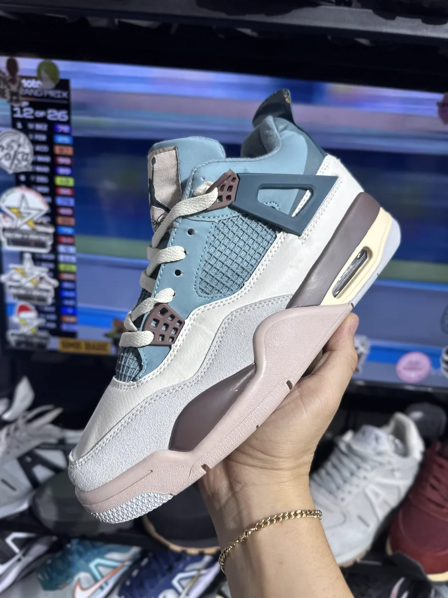 Air Jordan 4 Azul hielo / Gris